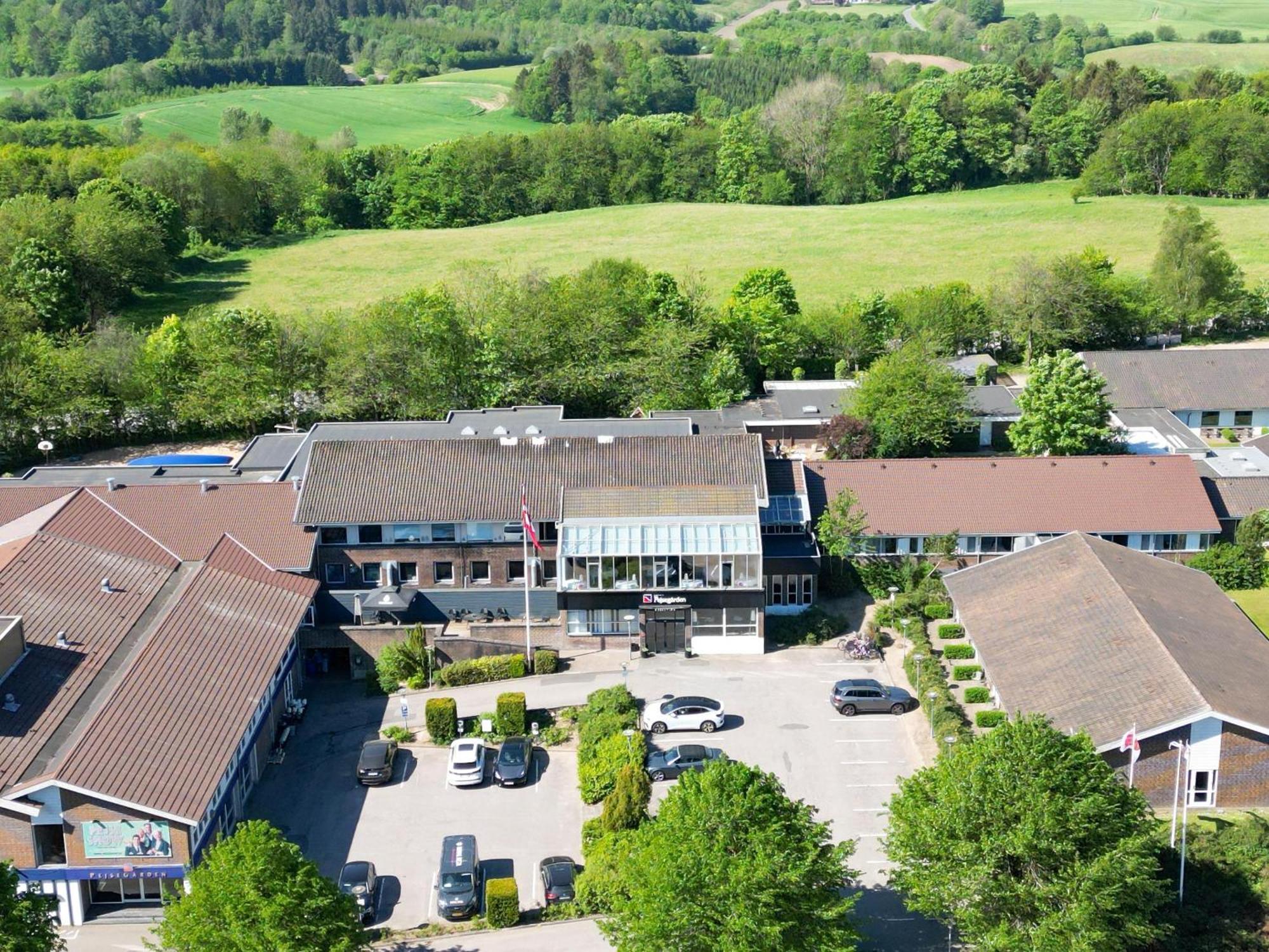 Hotel Pejsegaarden Brædstrup Екстериор снимка